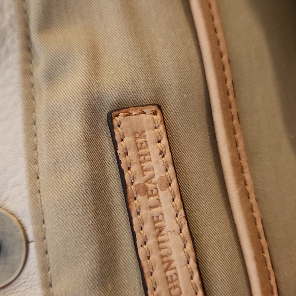 Cynthia Rowley Genuine Leather Cream Leather Tote Bag 15” x 15” - Picture 5 of 9